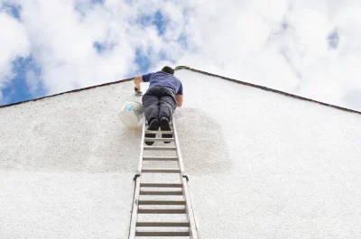 Peinture extérieure à Celles-sur-Plaine — façades et ravalement